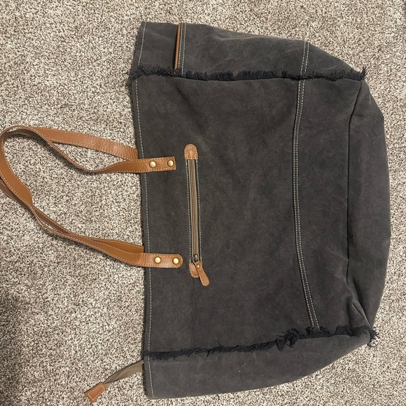 Myra cattle hide bag - Picture 1 of 5